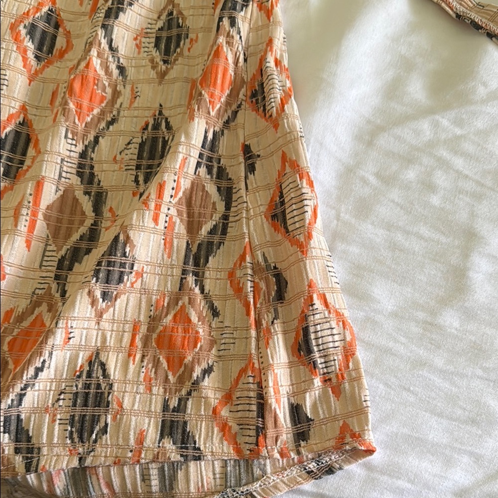 Diamond Pattern Tunic - Picture 4 of 4